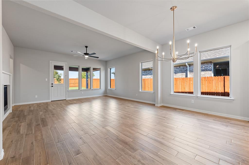 513 Pickett Creek Drive Property Photo 16