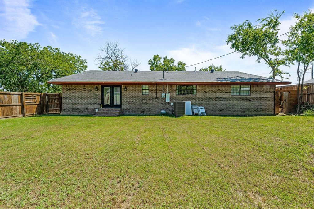 810 Alexander Road Property Photo 14