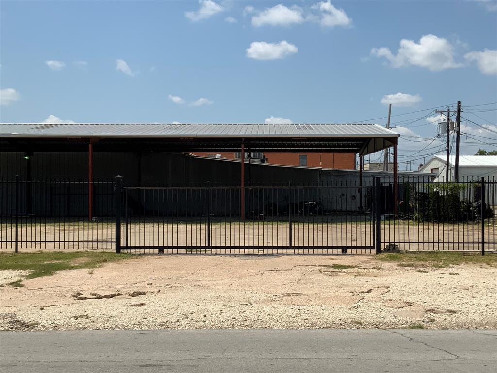 405 E Commerce Street Property Photo 15