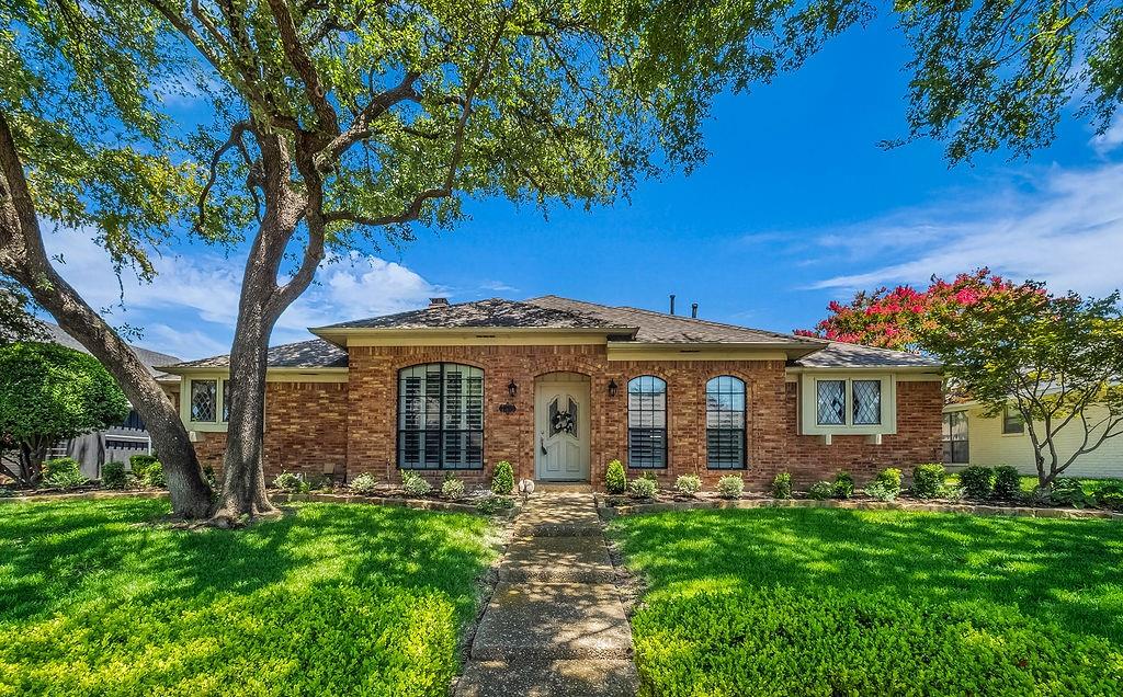 7335 Debbe Drive Property Photo 1
