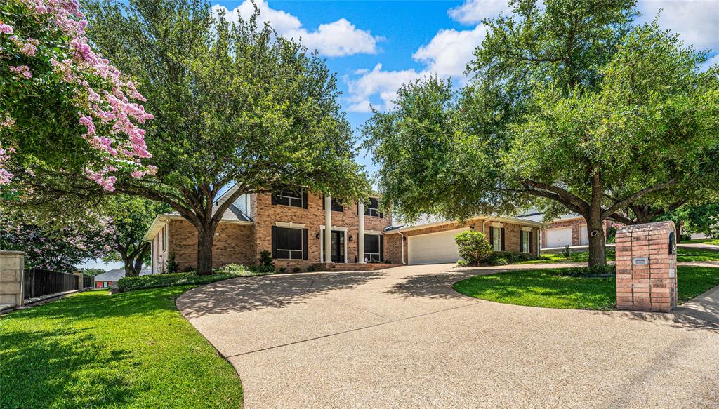 617 Bluebonnet Lane Property Photo 1