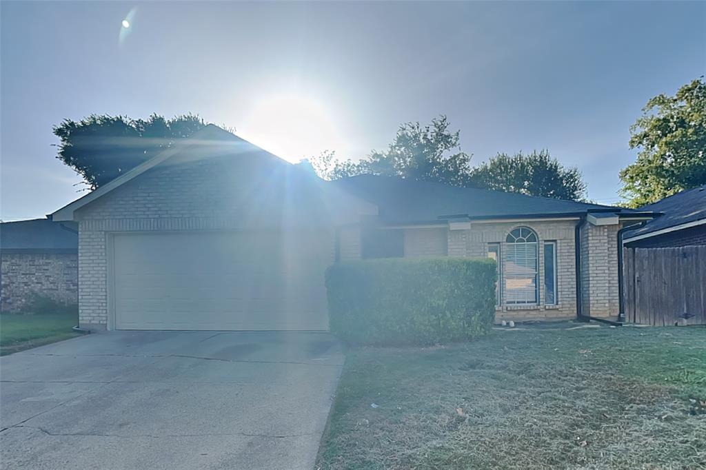 6105 Inks Lake Drive Property Photo 1
