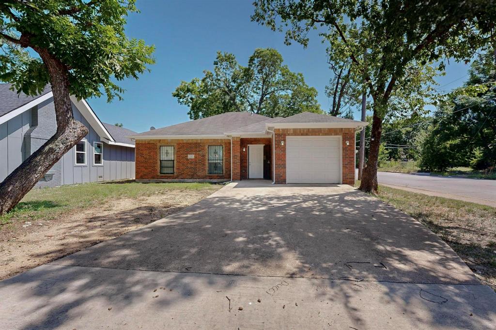 1302 Hendricks Avenue Property Photo 1