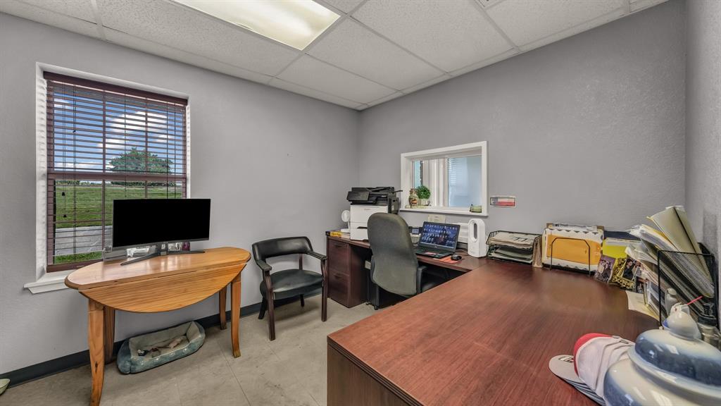 1310 N Cresson Highway Property Photo 7