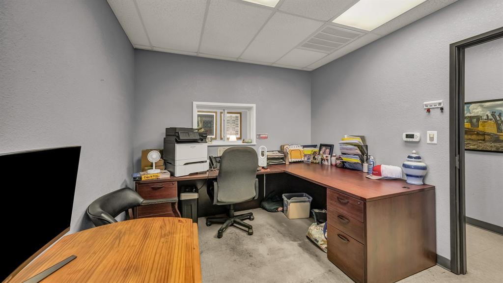 1310 N Cresson Highway Property Photo 8