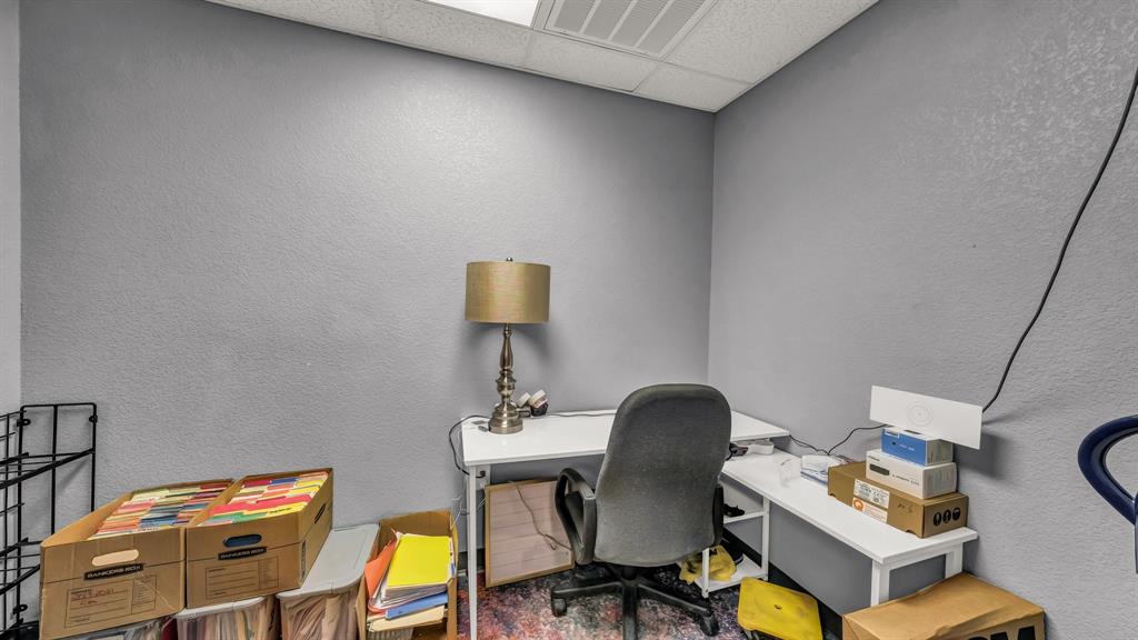 1310 N Cresson Highway Property Photo 11