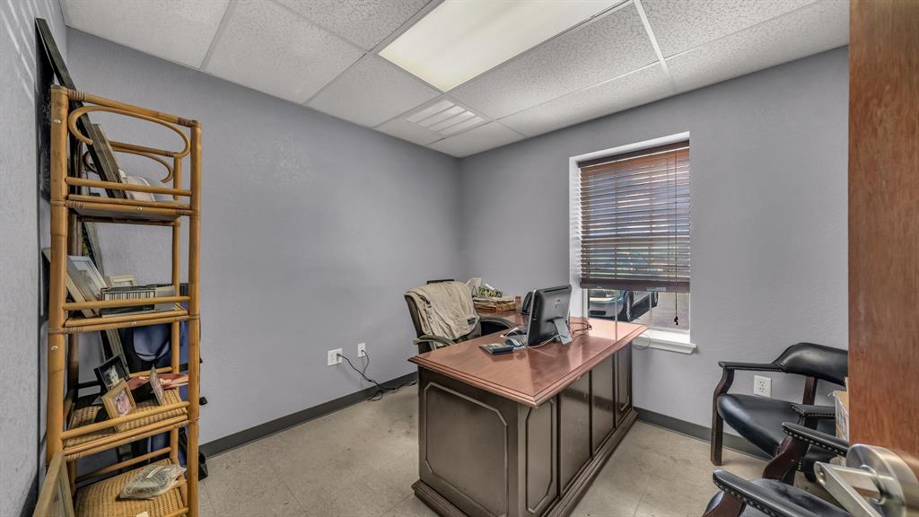 1310 N Cresson Highway Property Photo 12