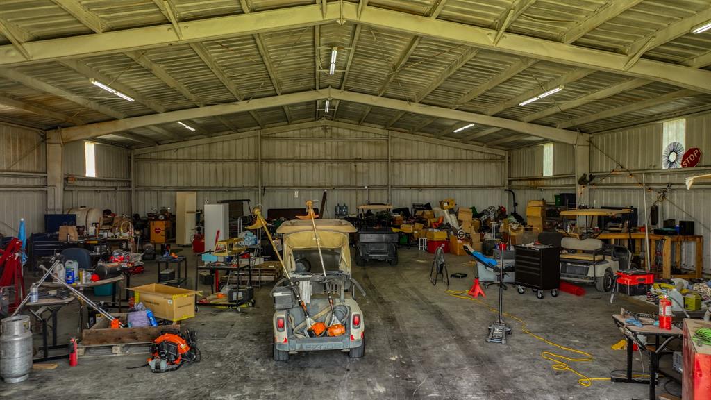 1310 N Cresson Highway Property Photo 28