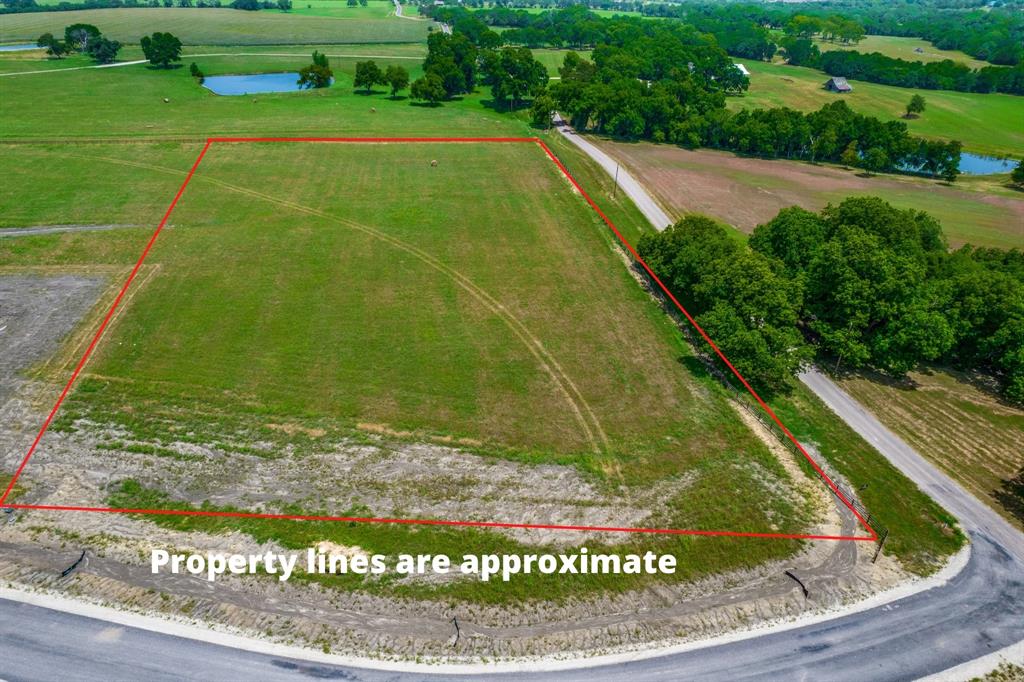 2300 Kacy Way Property Photo 1
