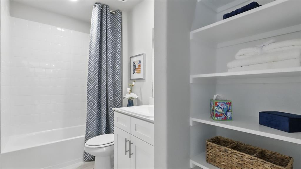 5513 Legends Way Property Photo 28