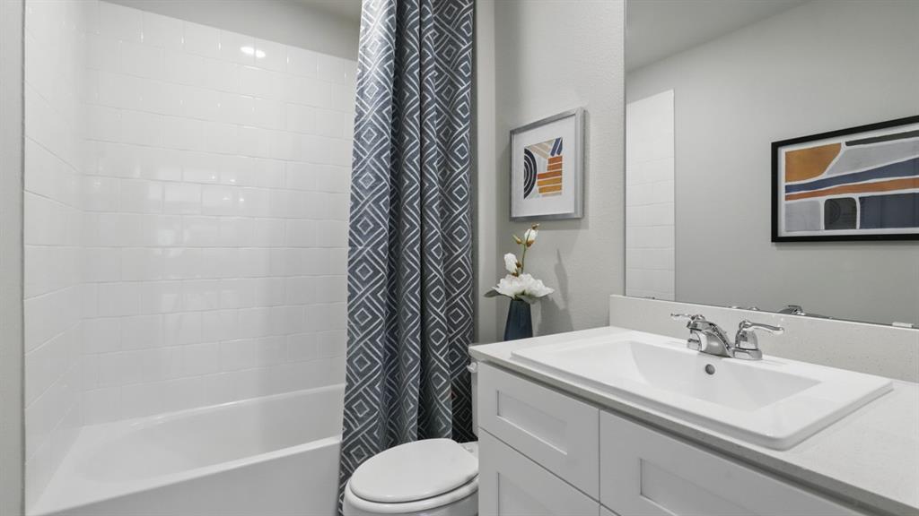 5513 Legends Way Property Photo 29