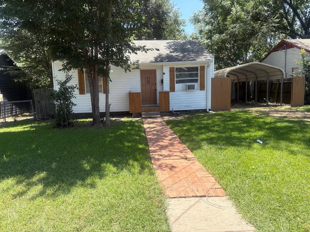 738 Oak Drive Property Photo 1