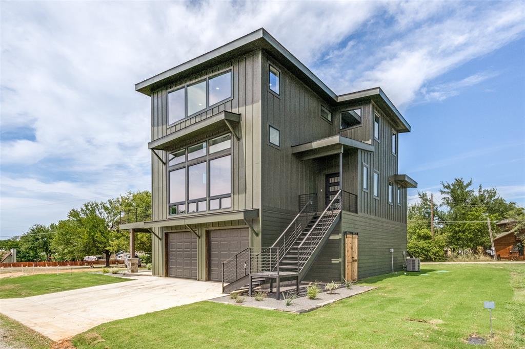 614 Twin Hills Road
