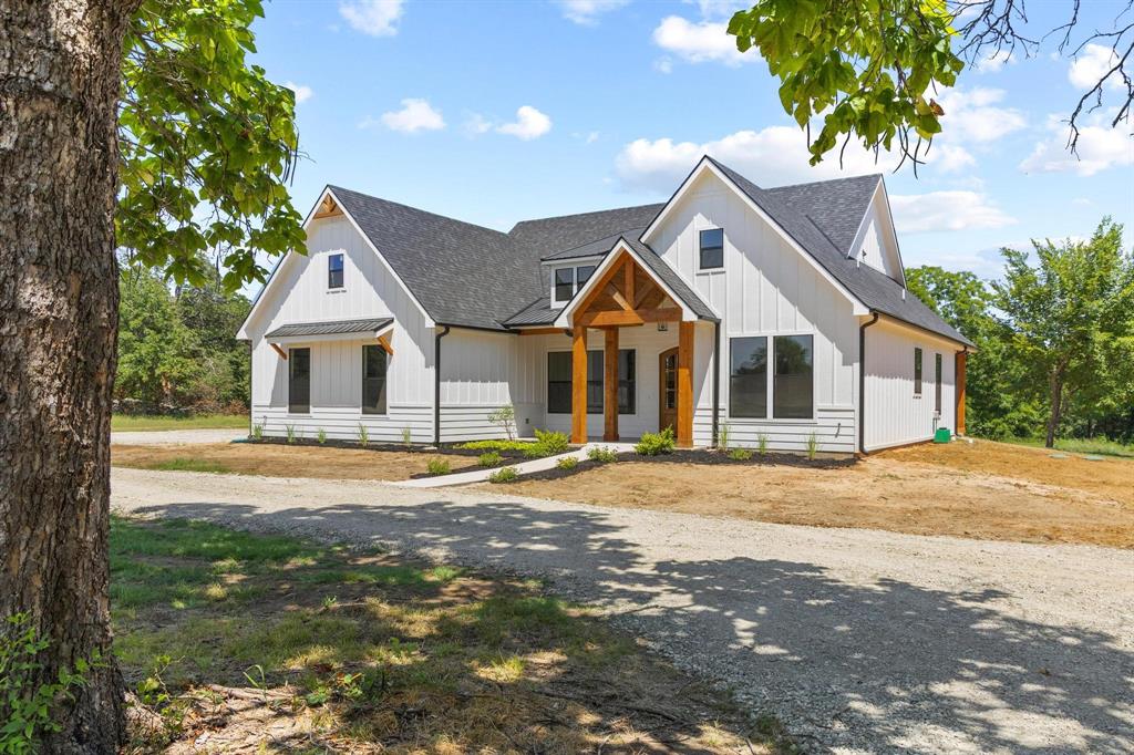 292 Fleming Road Property Photo 1