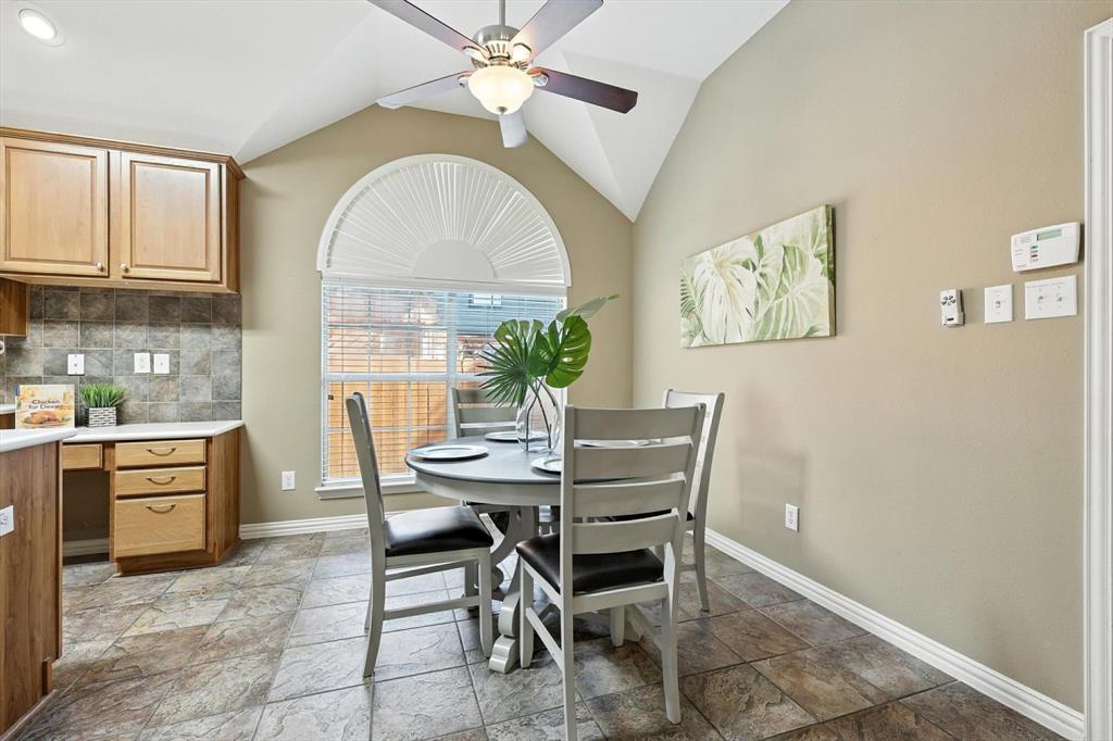 680 Woodland Way Property Photo 14