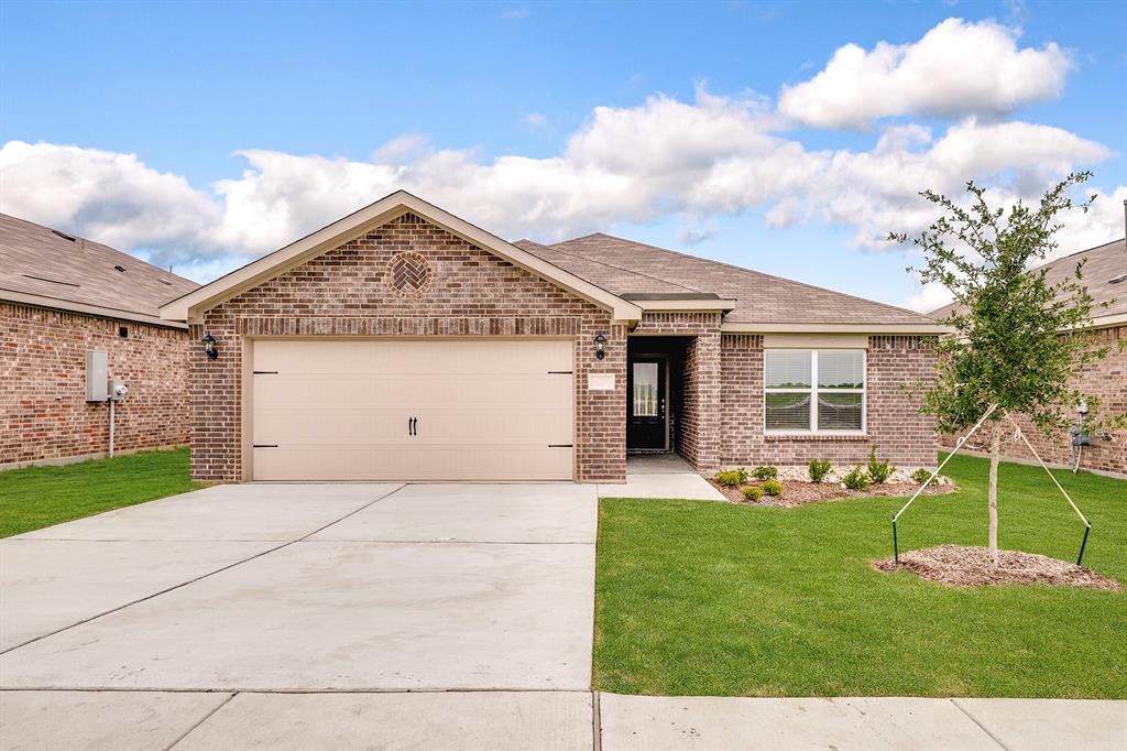 432 Gib Woodall Drive Property Photo 1