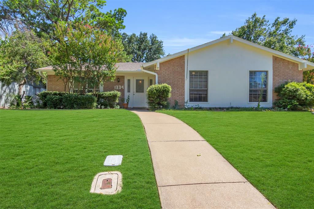 1334 Evergreen Drive Property Photo 1