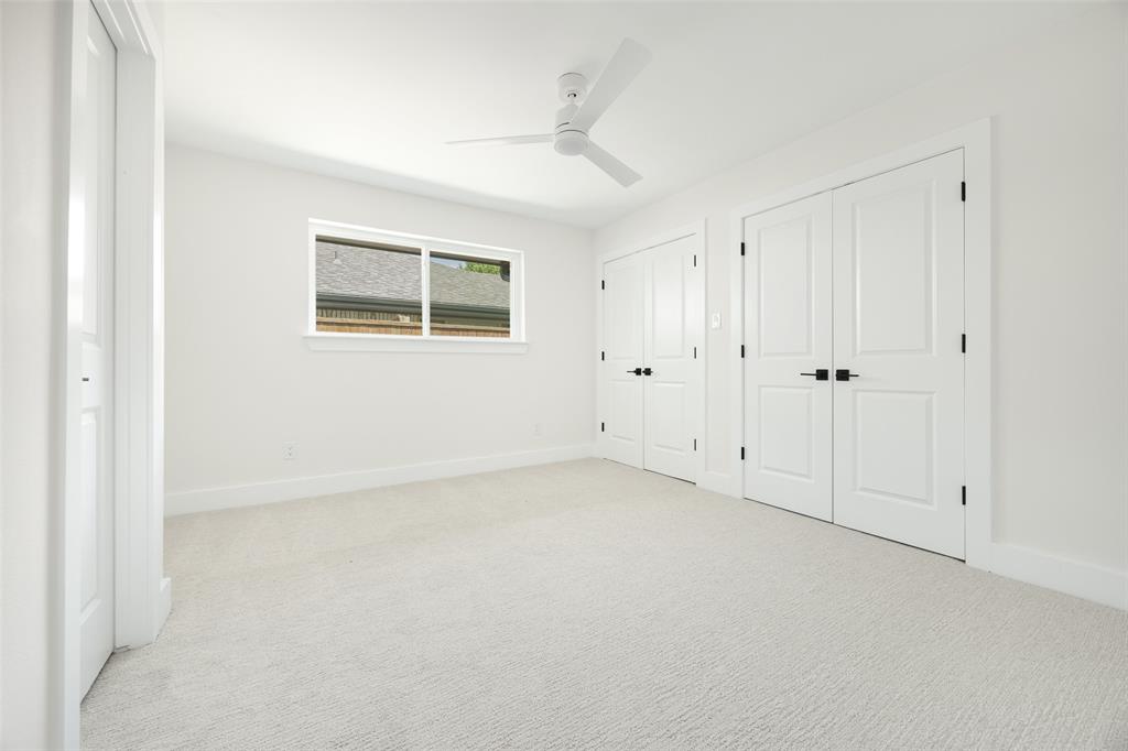 415 Forest Grove Drive Property Photo 33