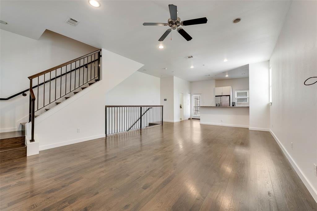 3200 Ross Avenue 28 Property Photo 1