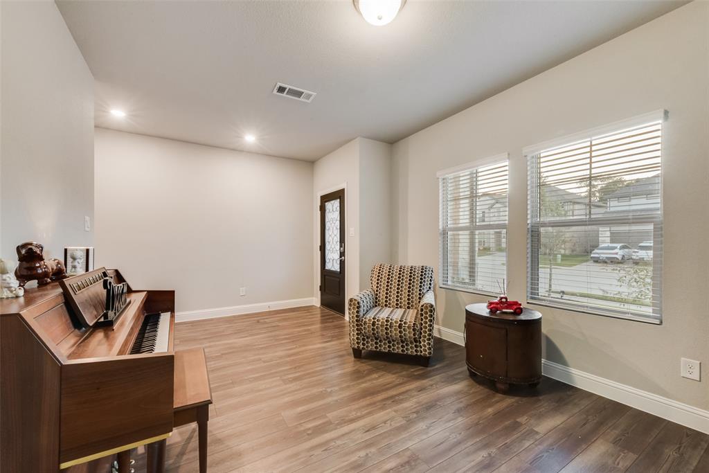 1611 Ironwood Way Property Photo 7