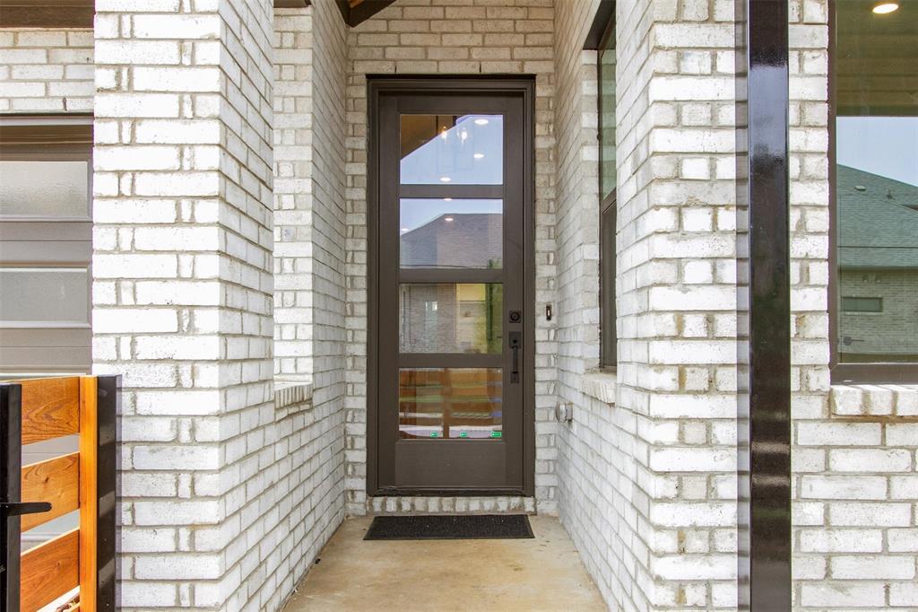 510 Sherwood Property Photo 7