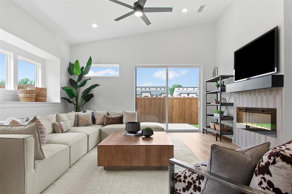 510 Sherwood Property Photo 9