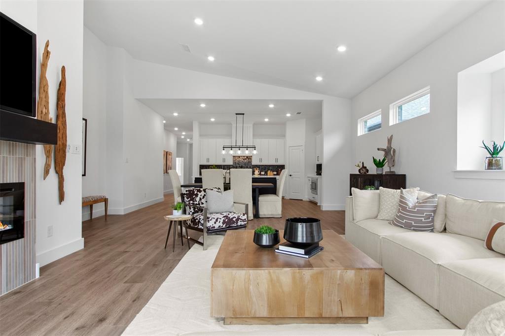 510 Sherwood Property Photo 12