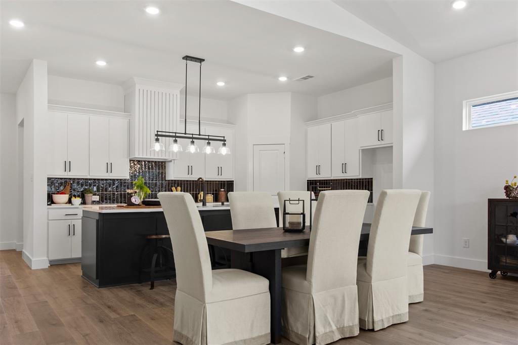 510 Sherwood Property Photo 13