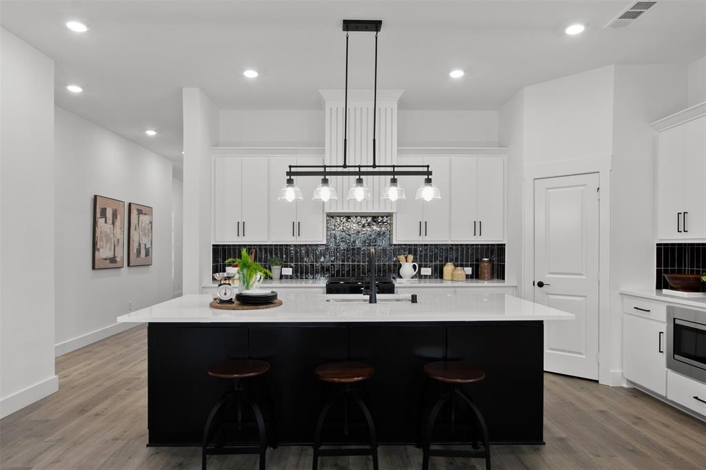 510 Sherwood Property Photo 14