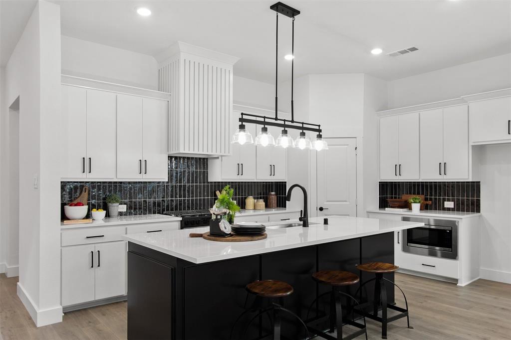 510 Sherwood Property Photo 15