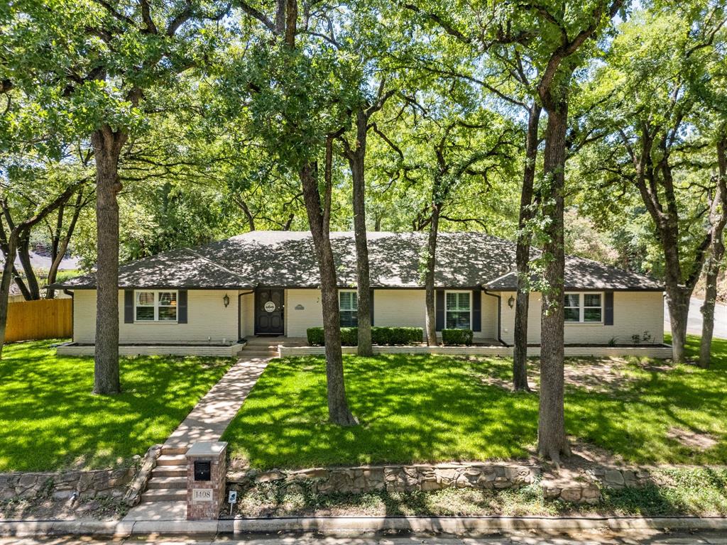 1408 Pebble Creek