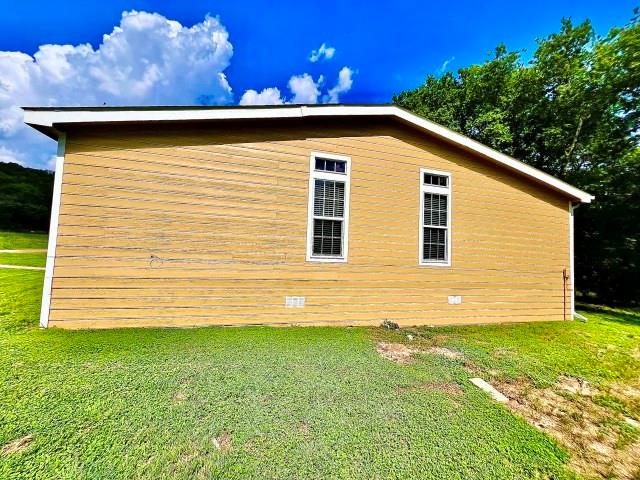 614 County Road 3220 Property Photo 4