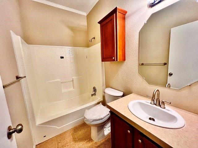 614 County Road 3220 Property Photo 15