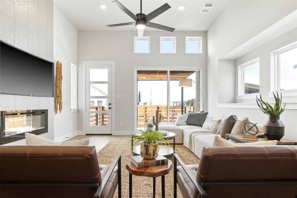 514 Sherwood Property Photo 6