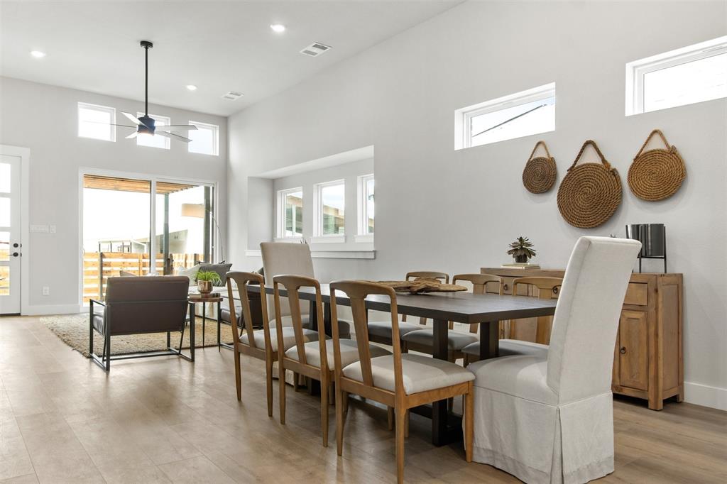 514 Sherwood Property Photo 11