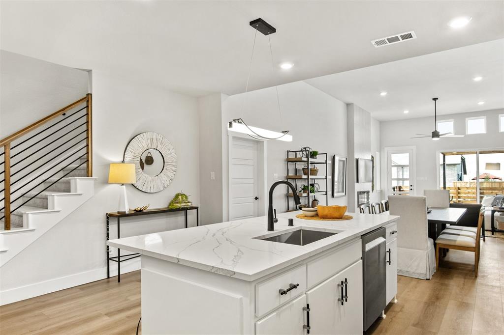 514 Sherwood Property Photo 14