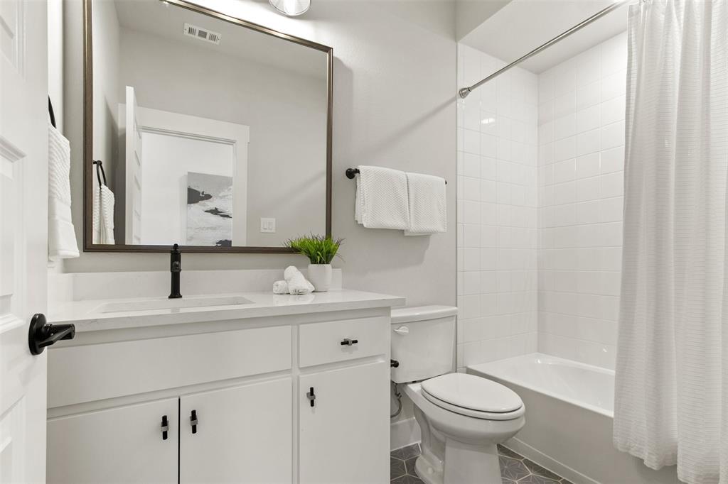 514 Sherwood Property Photo 24