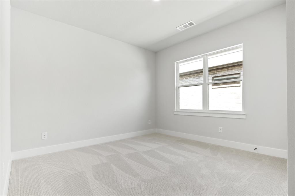 514 Sherwood Property Photo 25