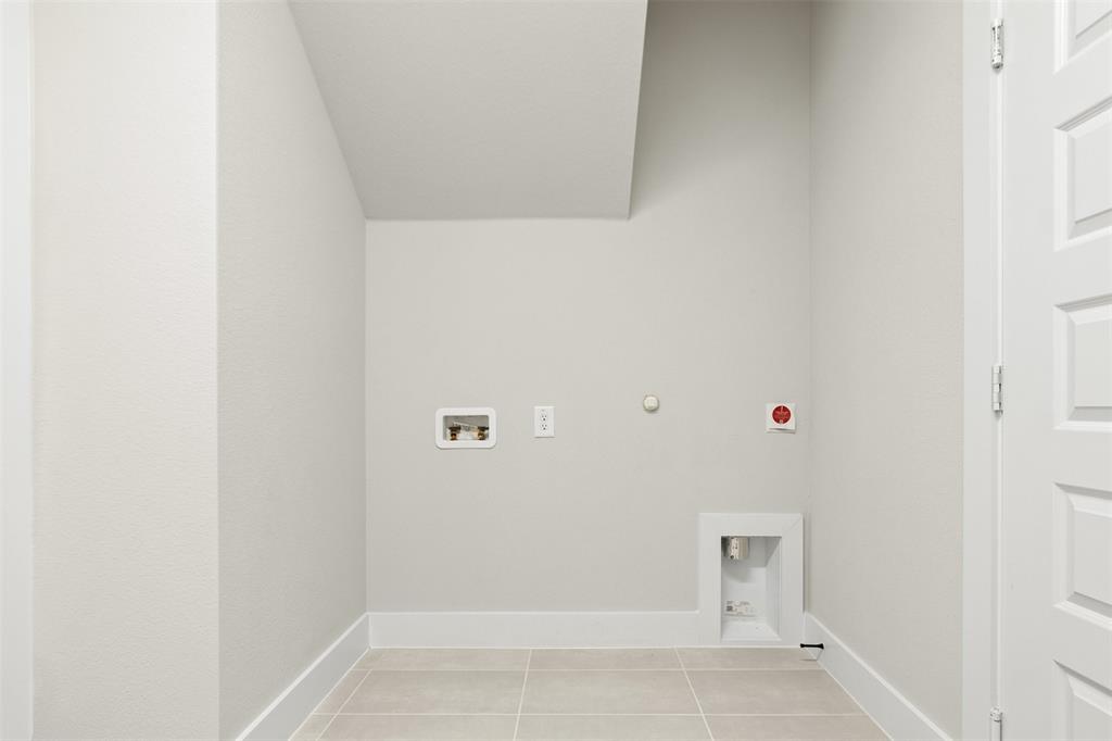 514 Sherwood Property Photo 31