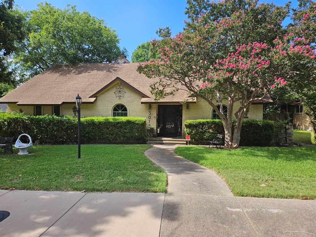 5012 Everglade Road Property Photo 1