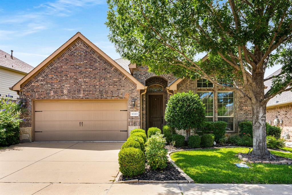 5941 Tuleys Creek Drive Property Photo 1