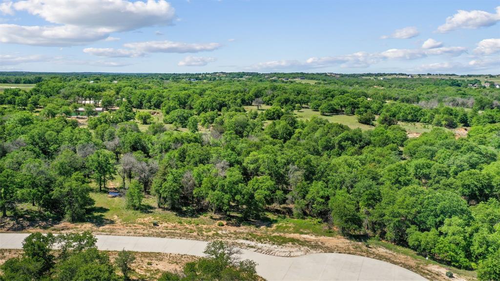 8025 Oak Grove Court Property Photo 9