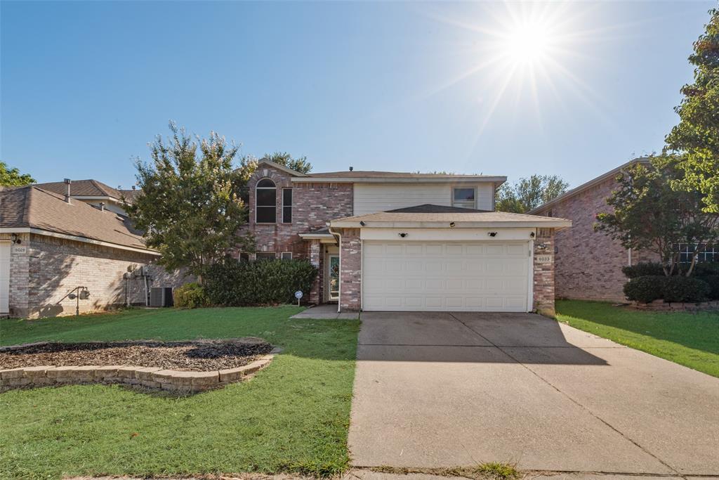 6033 Bridal Trail Property Photo 1