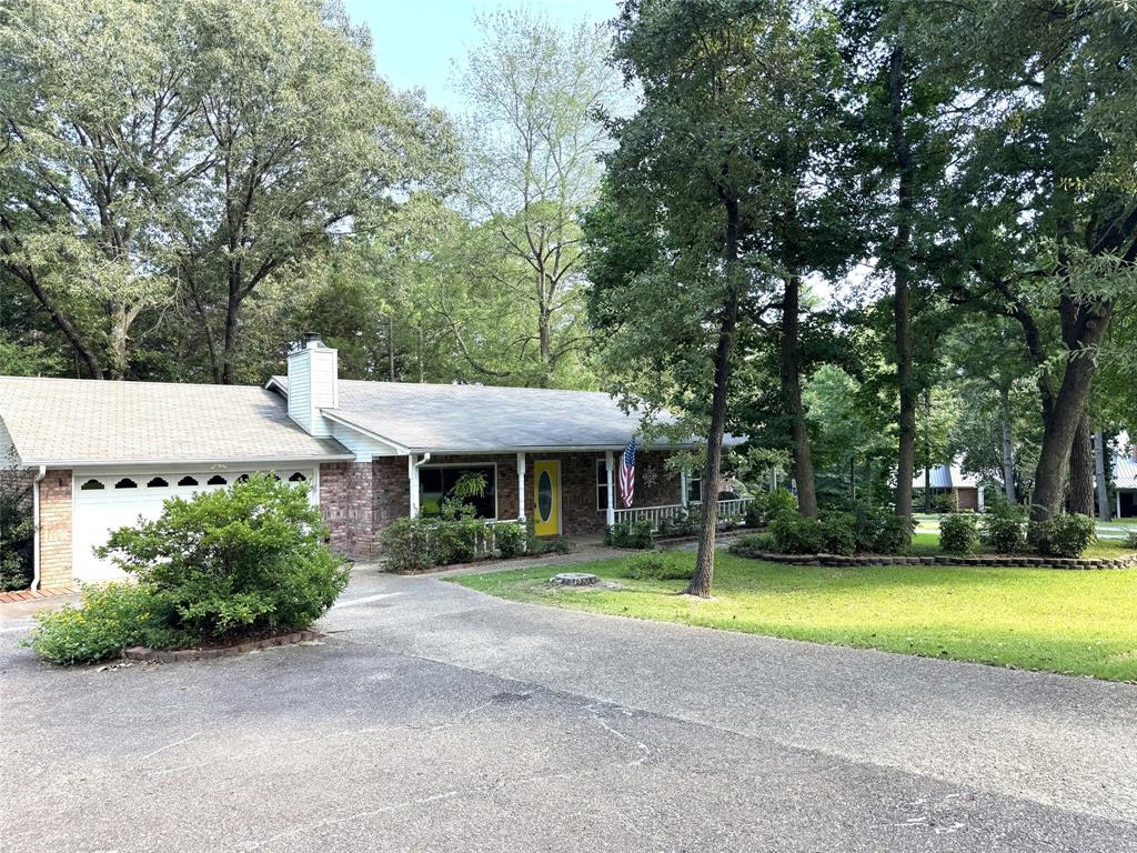 1470 Holly Trail Property Photo 1