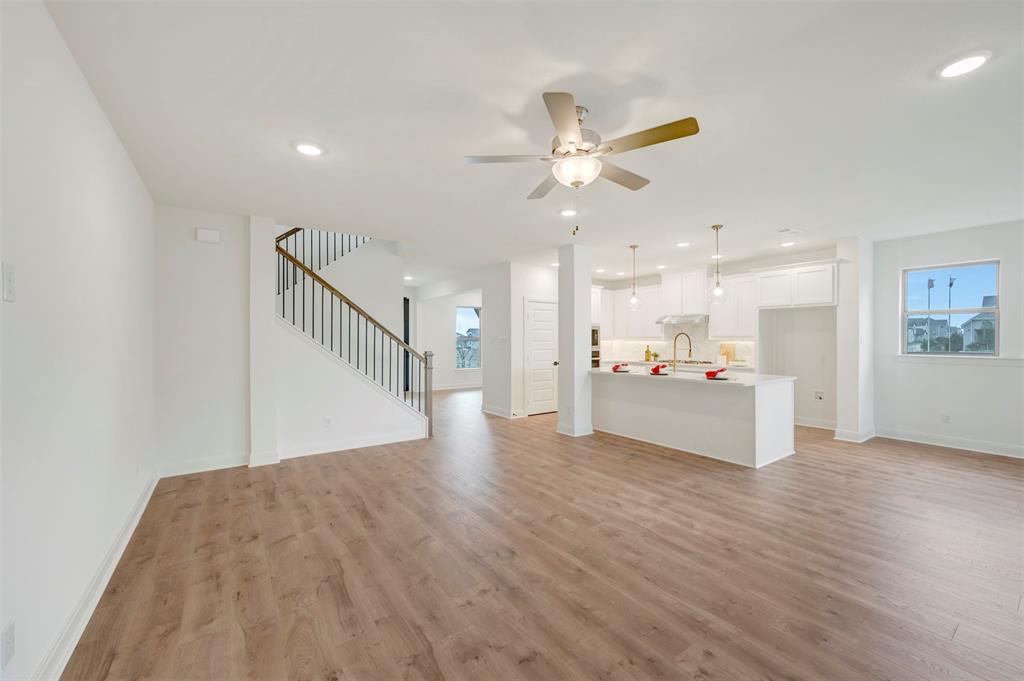9713 Dahlia Boulevard Property Photo 19