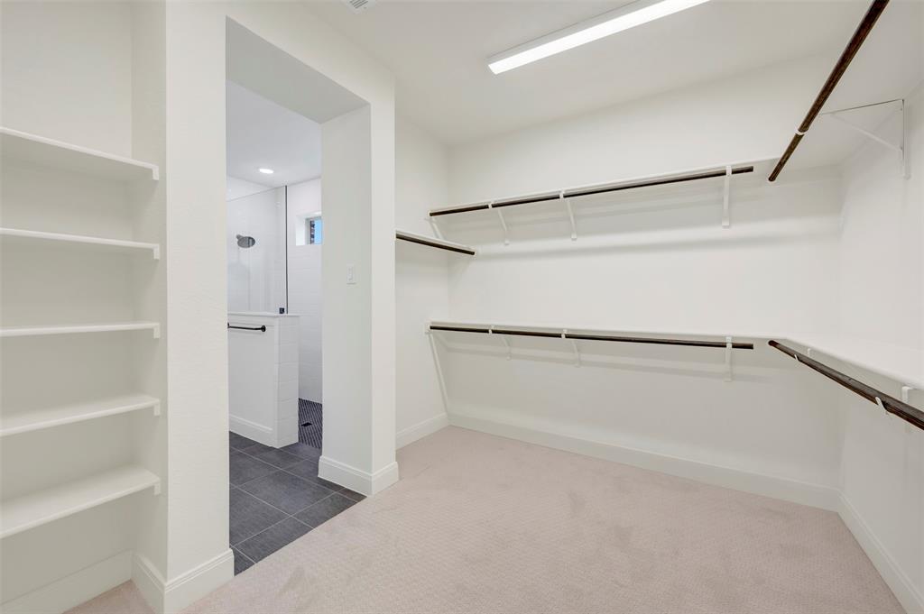 9713 Dahlia Boulevard Property Photo 30