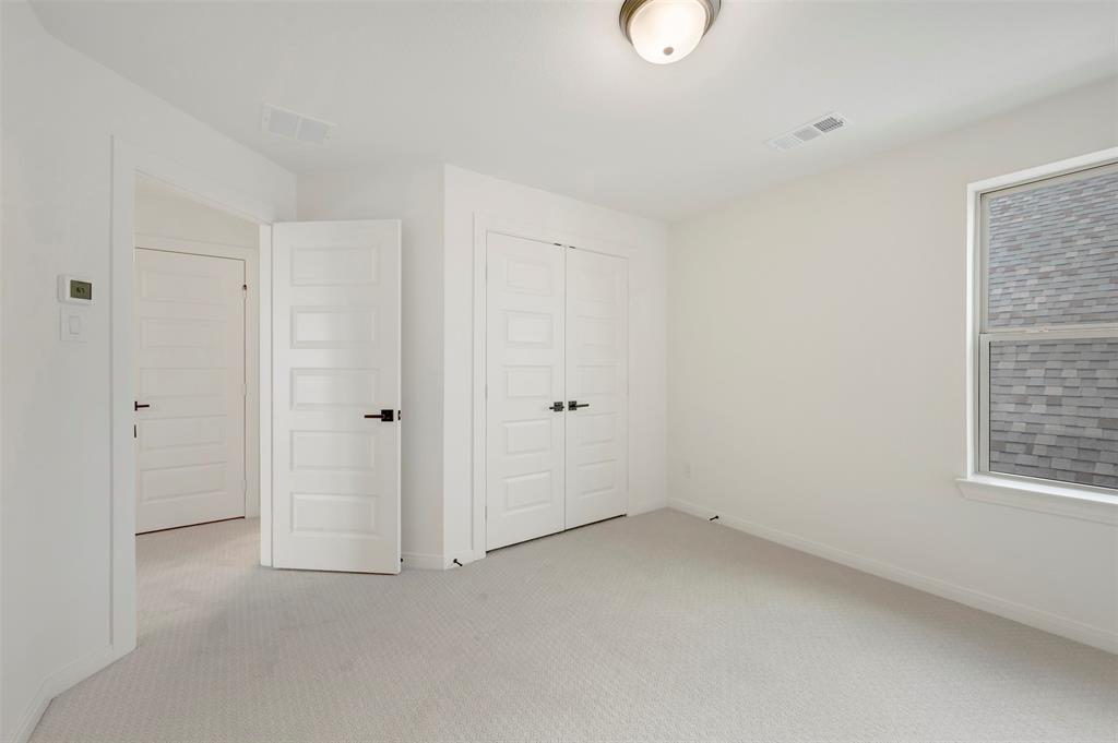 9713 Dahlia Boulevard Property Photo 37