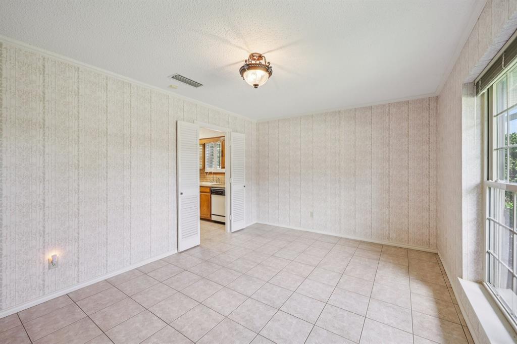 2901 Bluefield Road Property Photo 4