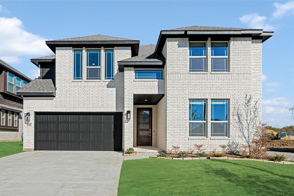 2800 Creekhollow Court Property Photo 1