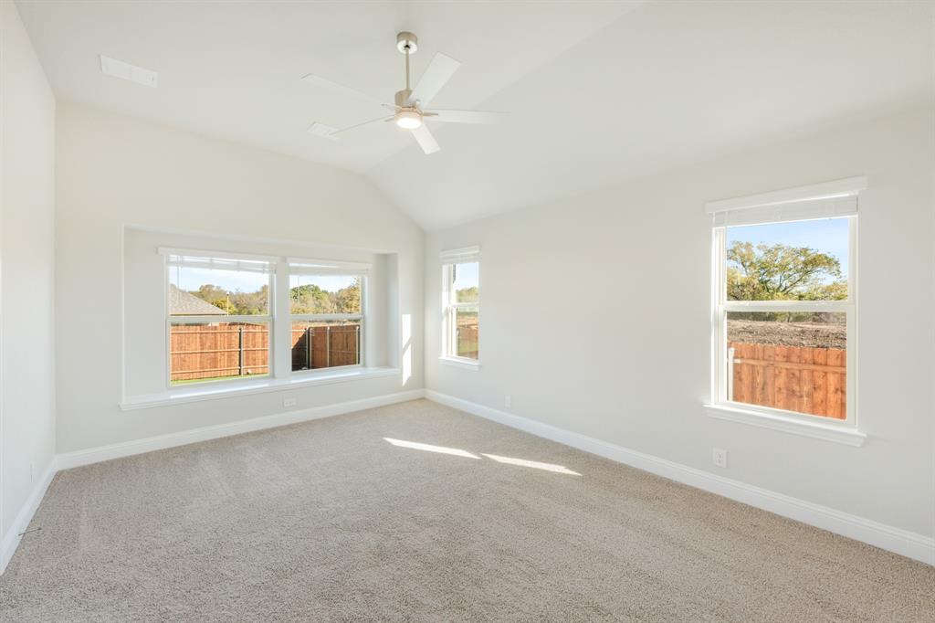 2800 Creekhollow Court Property Photo 16